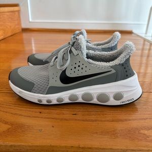 NIKE CRUZR ONE